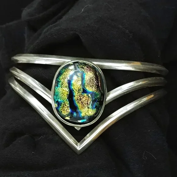 Jaw-Dropping Triple Strand Heavy Gauge 925 Silver Dichroic RULA GLASS Bracelet - Picture 7 of 9